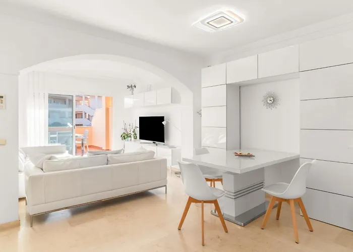 Jardines Santa Maria Golf Elviria Apartman *